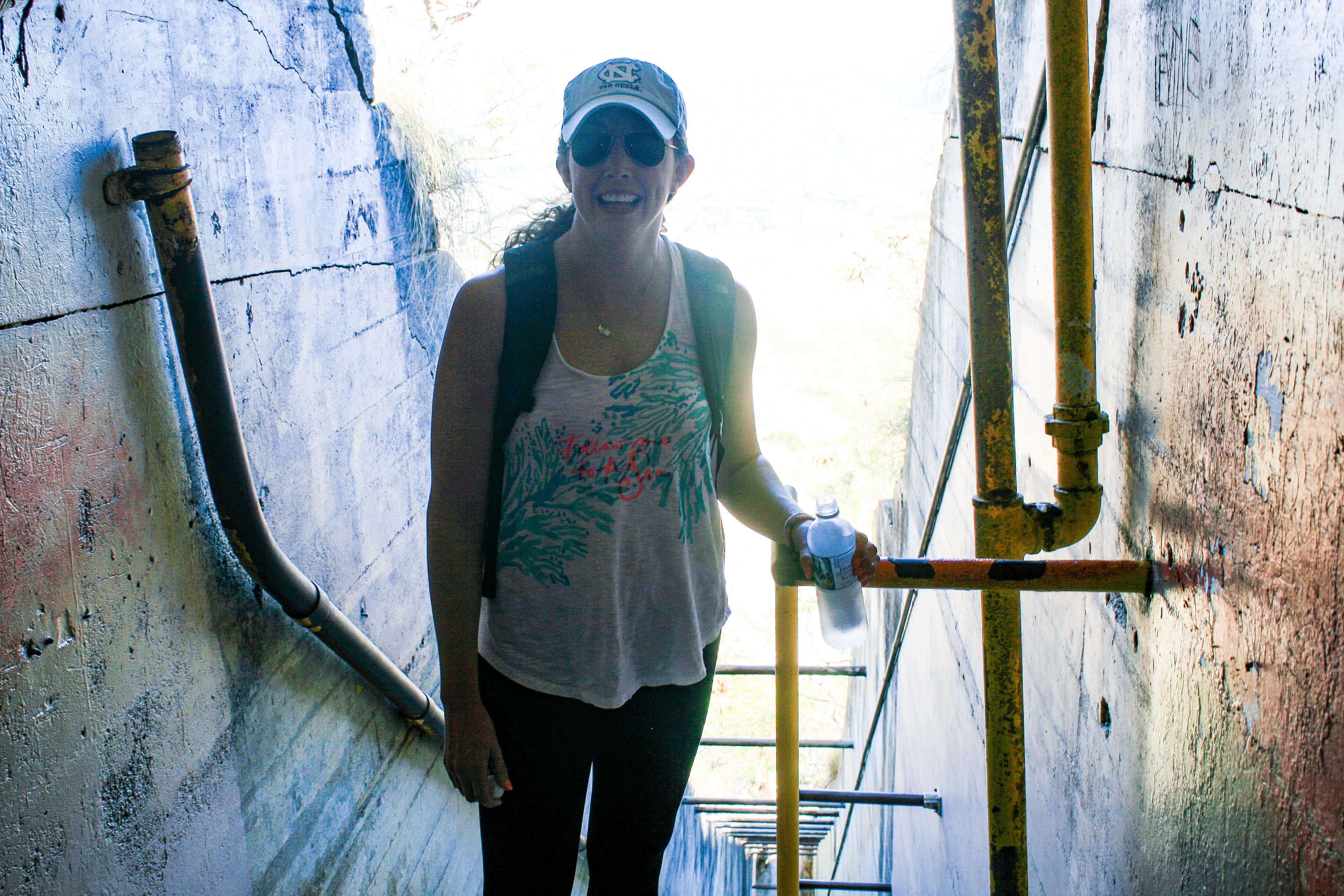 stairs to the top of diamond head