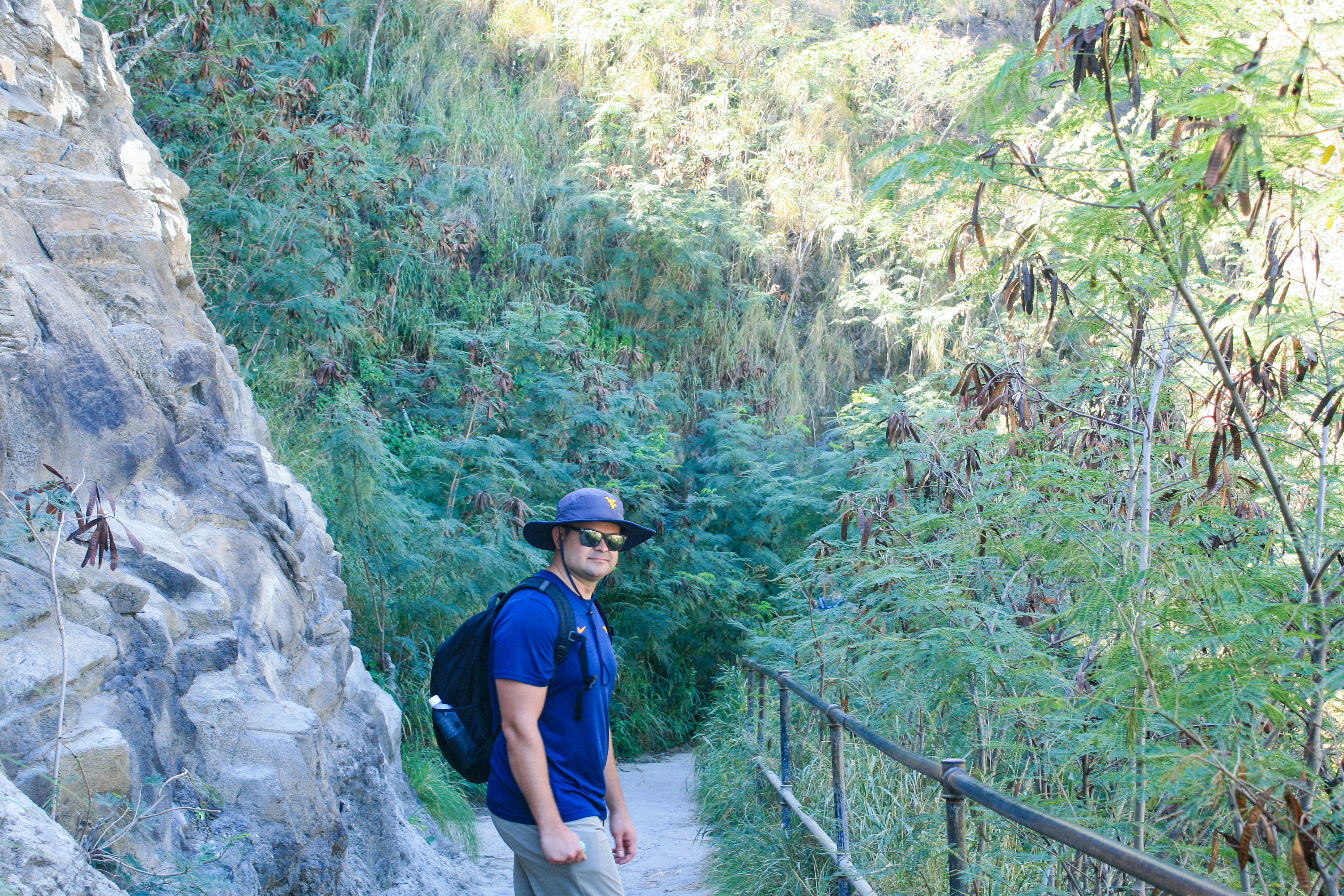 hiking to the top of diamond head oahu hawaii